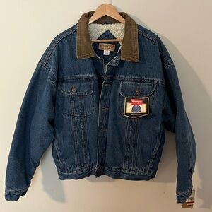 NWT Vintage Wrangler Jean Jacket Size XL